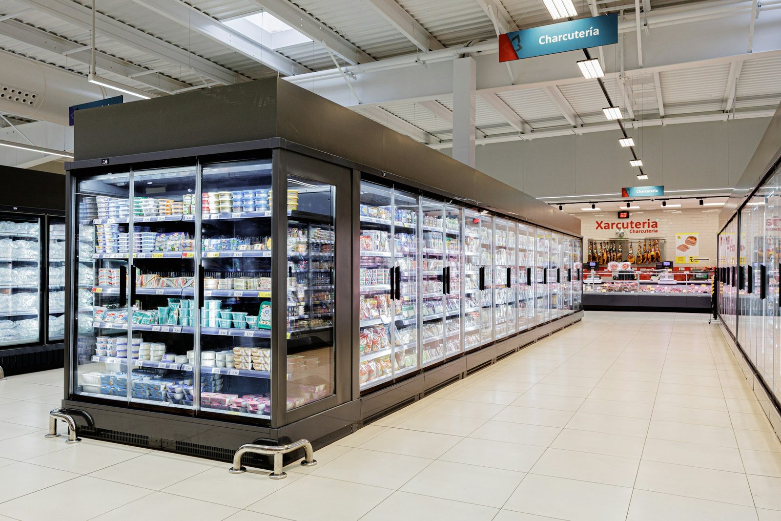 dominik kdJ55EKA8zk unsplash