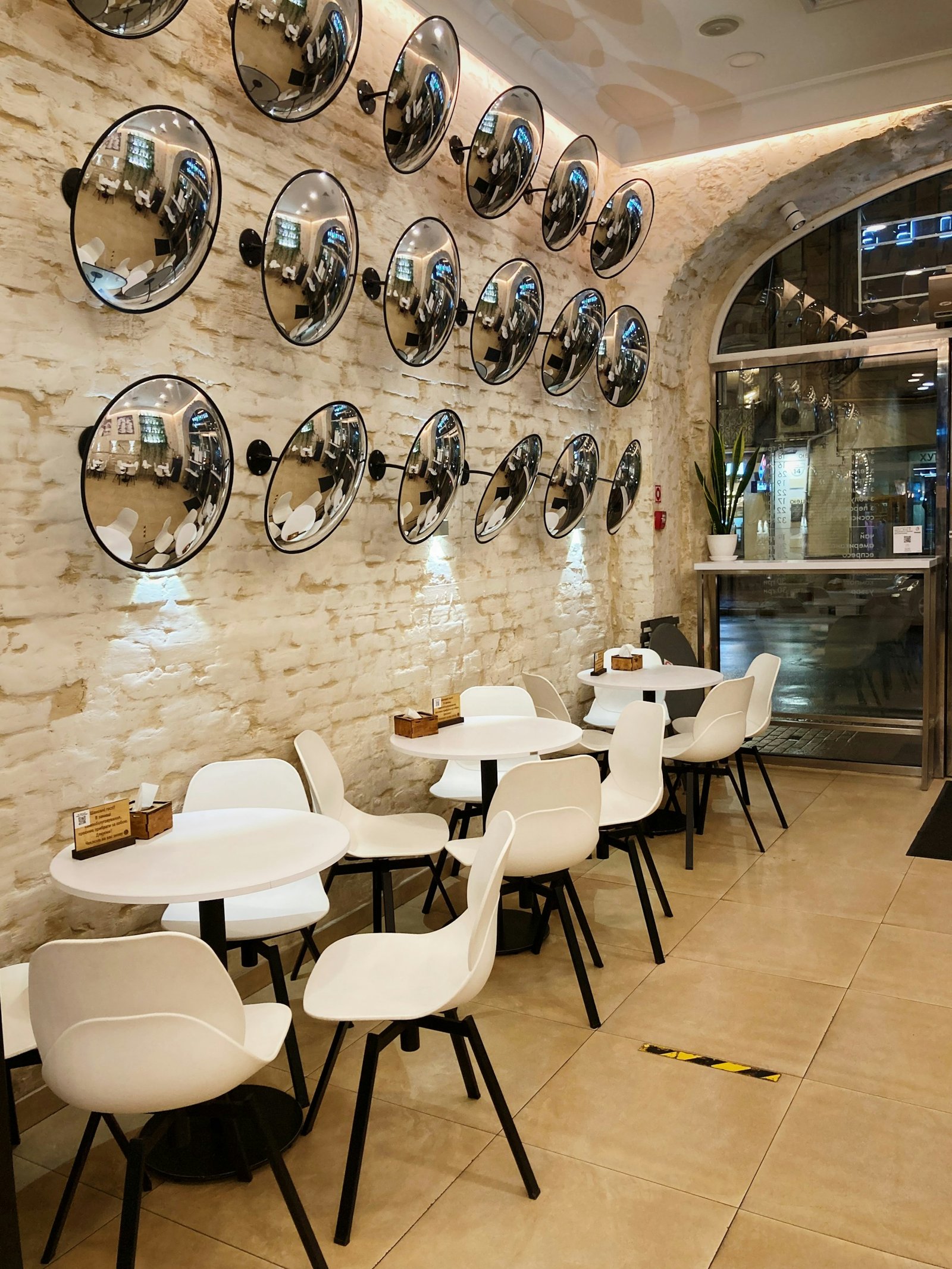 igor karimov auQjVCeaG7I unsplash