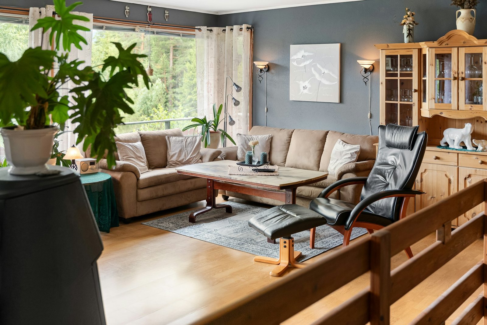 lisa anna 3g4dEs9pZh4 unsplash