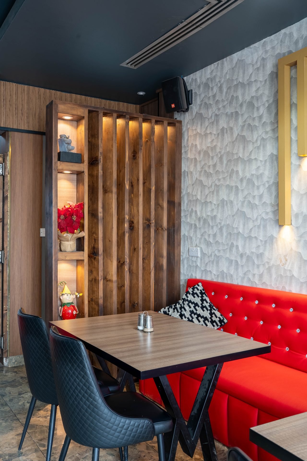 zadson restaurant 006
